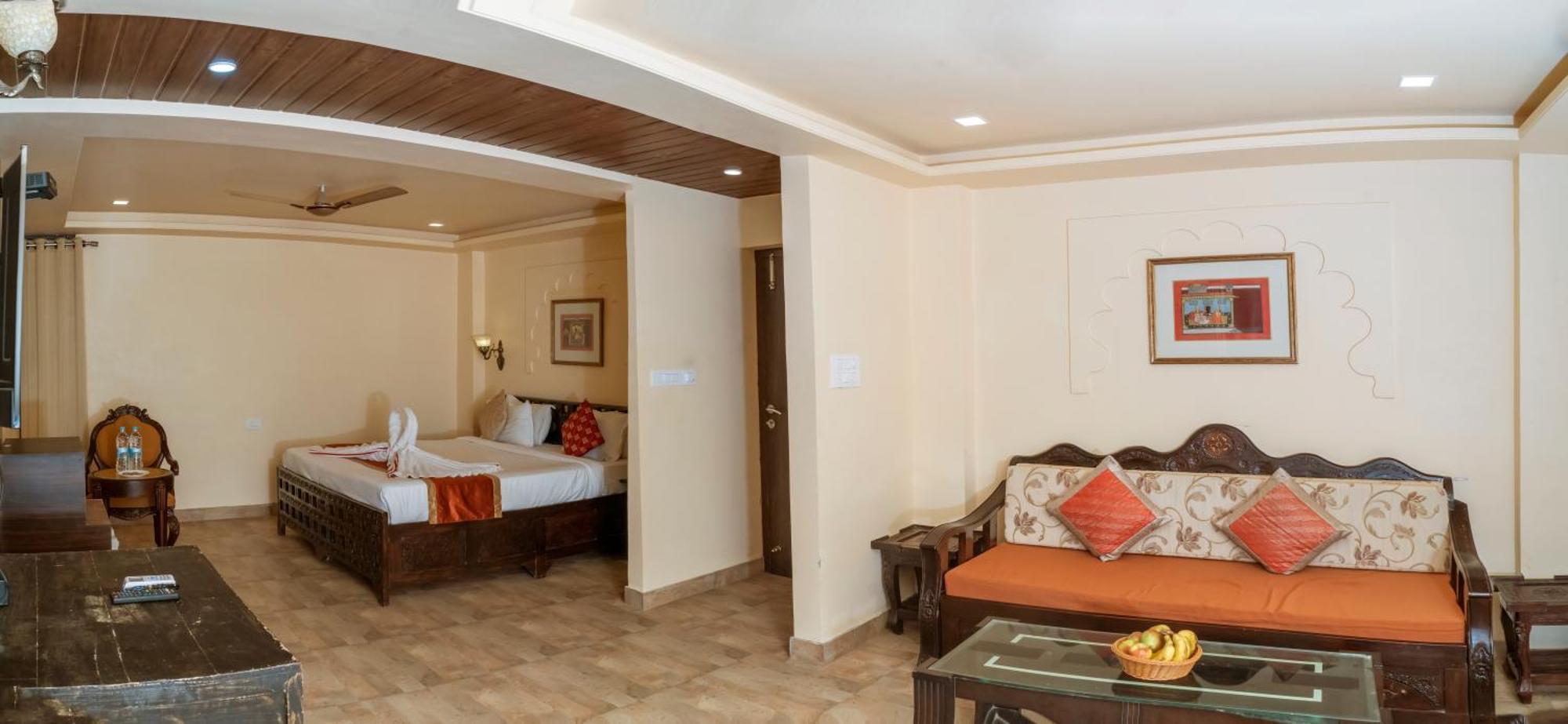 Udai Nature Valley Resort - A Peace Full Farmhouse Resort أُودايبور المظهر الخارجي الصورة